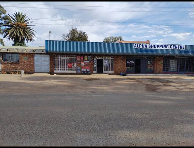 1,103M² RETAIL FOR SALE IN ELOFF